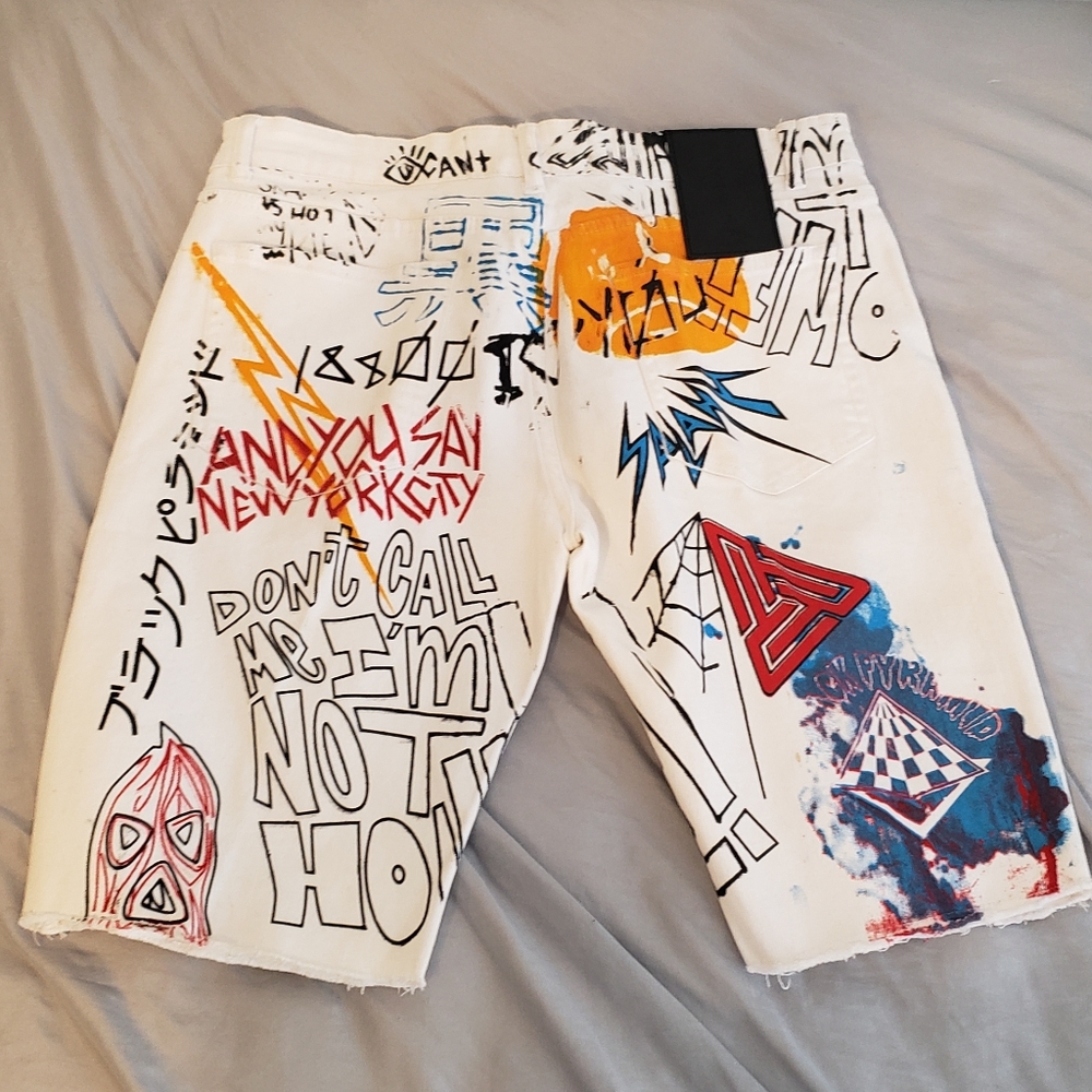 Black Pyramid| Custom Shorts - Picture 3 of 4